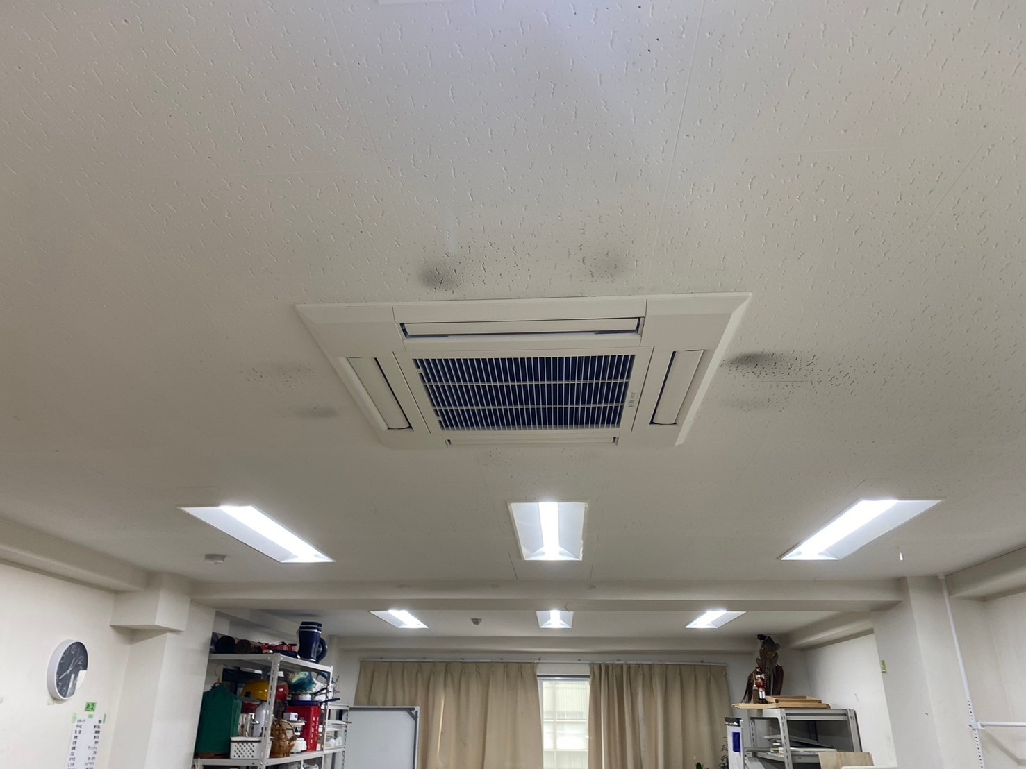 東京都千代田区】三菱電機 業務用エアコン 事務所空調機更新工事の施行 