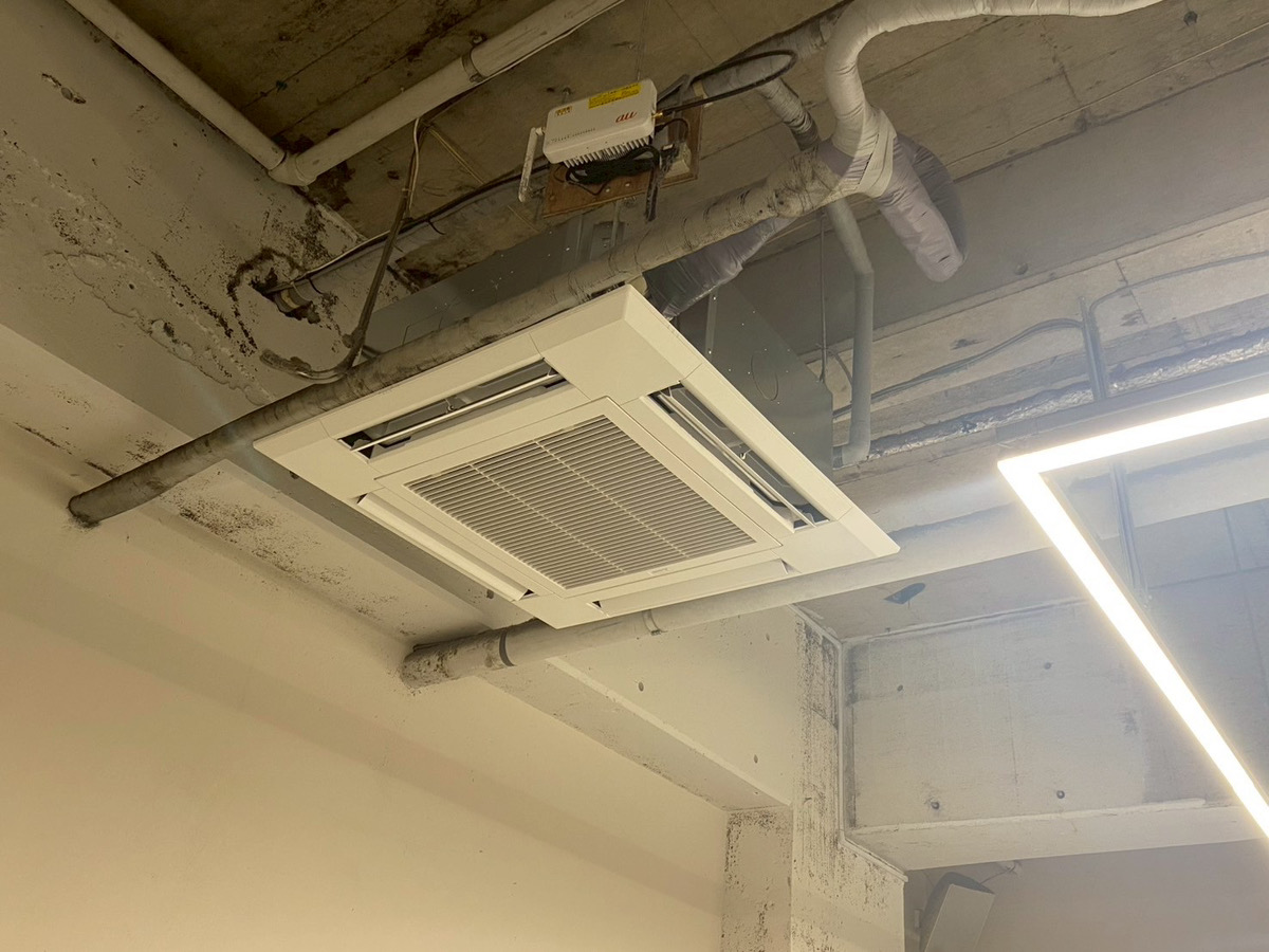 東京都】 三菱電機 天カセ4方向の施行事例 | エアコン総本店