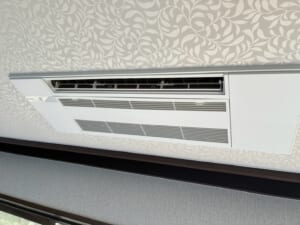 【千葉県千葉市】三菱電機 システムマルチ MXZ-8026AS マンションの室内機4台・室外機更新工事 の施工事例
